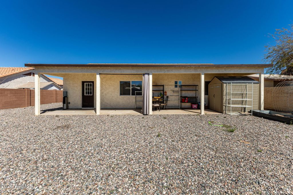 Image 21 of property listing at 10019 W MONACO Boulevard, Arizona City, AZ 85123