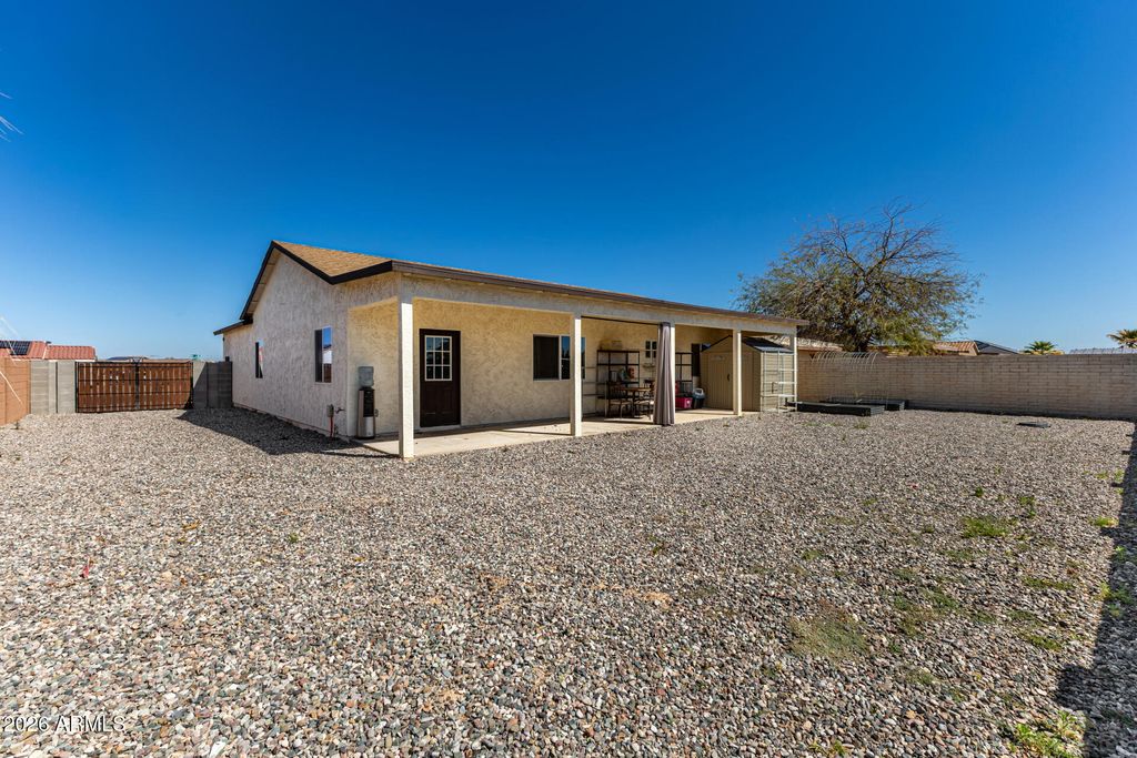 Image 22 of property listing at 10019 W MONACO Boulevard, Arizona City, AZ 85123