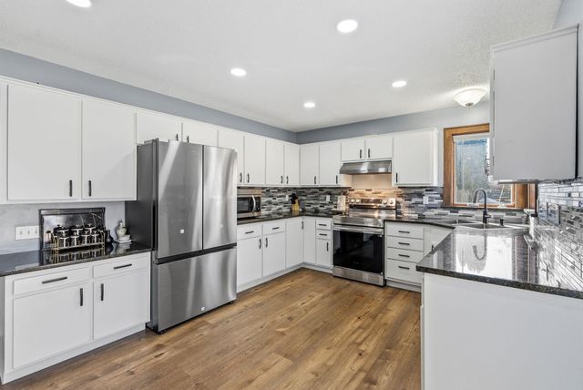 7273 Stagecoach Trail, Circle Pines, MN 55014