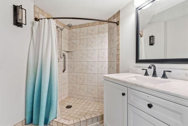 7273 Stagecoach Trail, Circle Pines, MN 55014