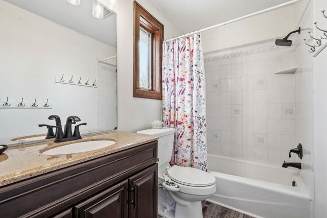 7273 Stagecoach Trail, Circle Pines, MN 55014