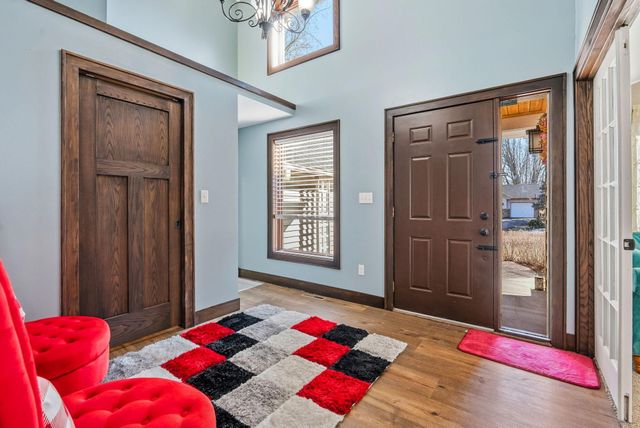 7273 Stagecoach Trail, Circle Pines, MN 55014