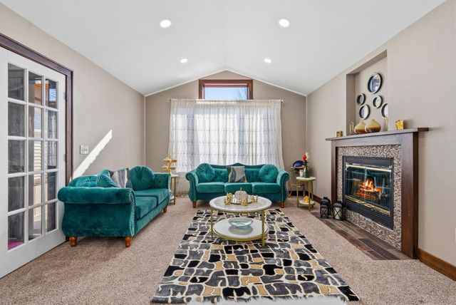 7273 Stagecoach Trail, Circle Pines, MN 55014