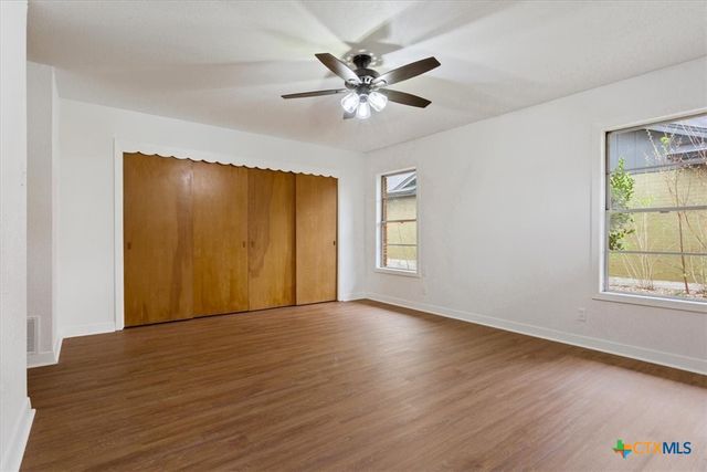 2305 N 15th Street, Temple, TX 76501