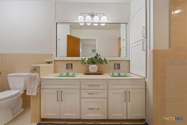 2305 N 15th Street, Temple, TX 76501