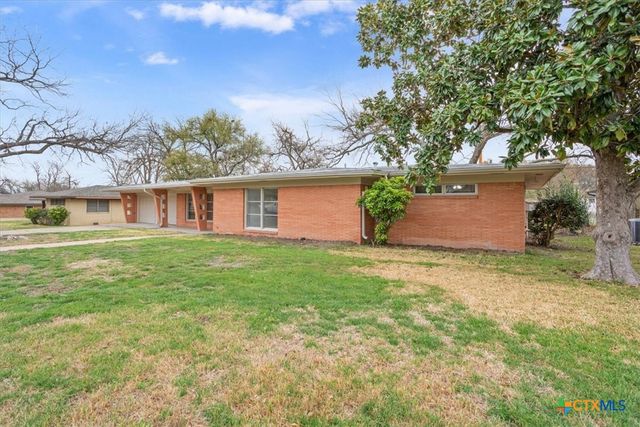 2305 N 15th Street, Temple, TX 76501