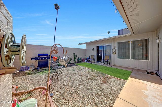 10837 W SANTA FE Drive, Sun City, AZ 85351