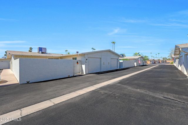 10837 W SANTA FE Drive, Sun City, AZ 85351