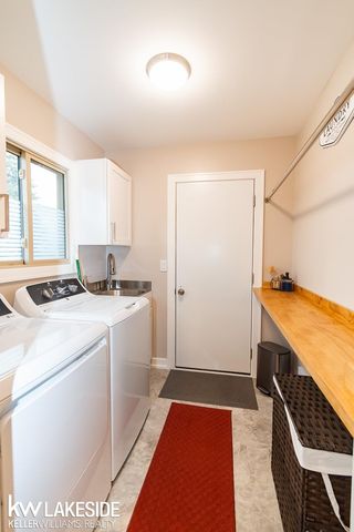 42565 Leonardo's Way, Clinton Twp, MI 48038