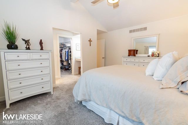 42565 Leonardo's Way, Clinton Twp, MI 48038