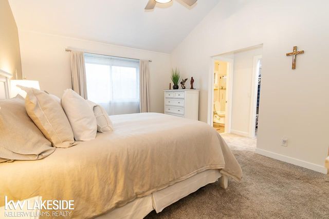 42565 Leonardo's Way, Clinton Twp, MI 48038