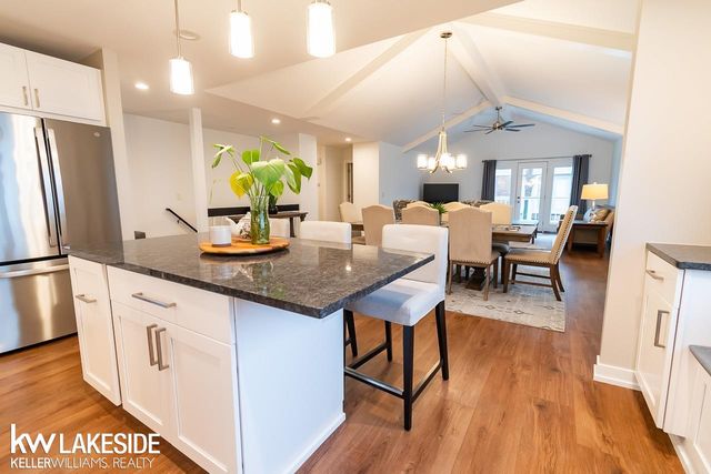 42565 Leonardo's Way, Clinton Twp, MI 48038