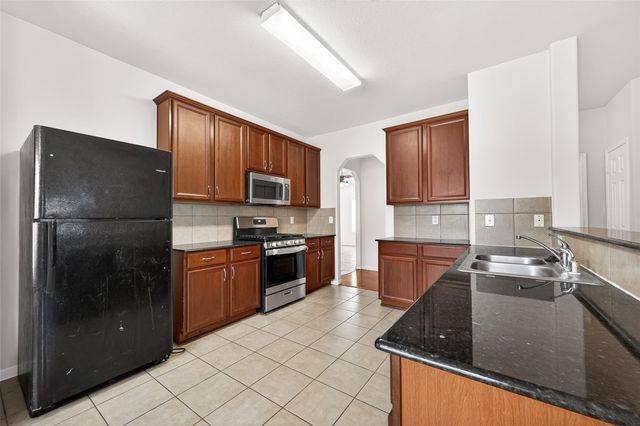 18210 Tangle Tree Lane, Houston, TX 77084