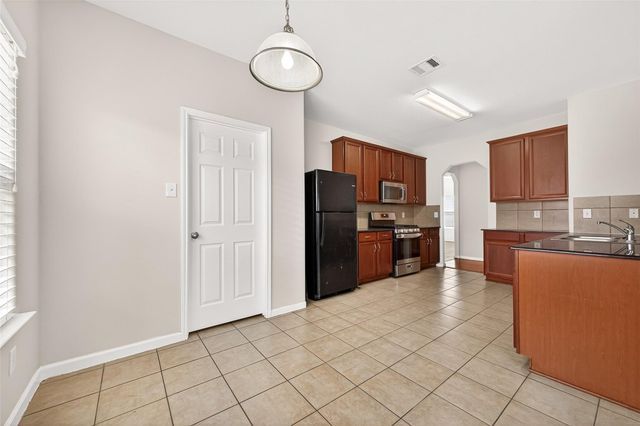 18210 Tangle Tree Lane, Houston, TX 77084