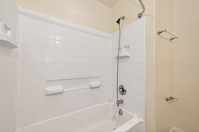 18210 Tangle Tree Lane, Houston, TX 77084