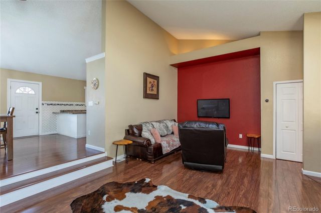 1148 S Newland Place, Lakewood, CO 80232