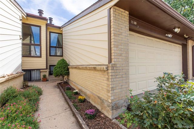 1148 S Newland Place, Lakewood, CO 80232
