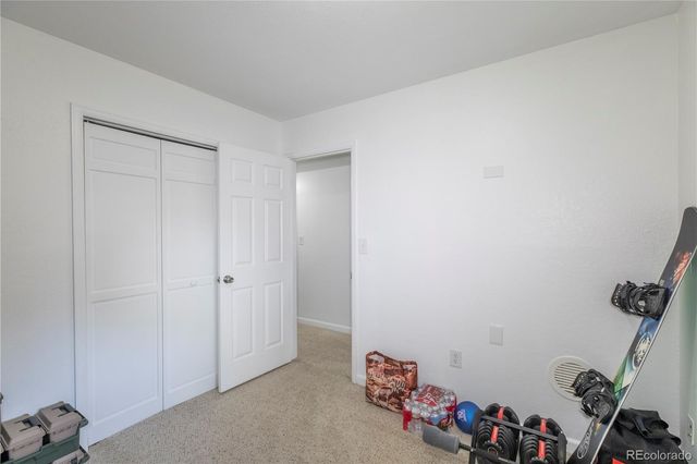 1148 S Newland Place, Lakewood, CO 80232