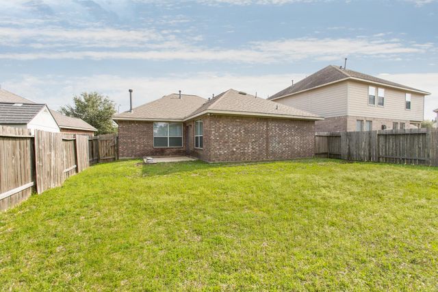 10206 N Pine Ivy Lane, Tomball, TX 77375