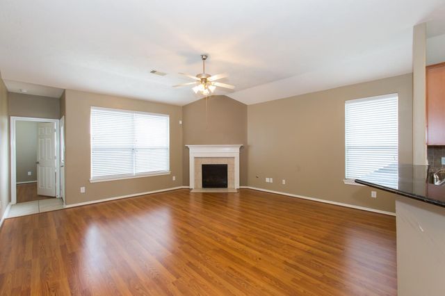 10206 N Pine Ivy Lane, Tomball, TX 77375