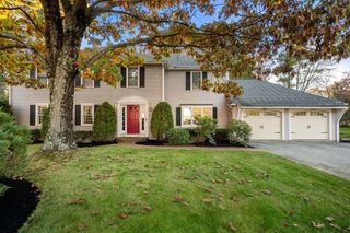 122 Farrington Ln, Marlborough, MA 01752