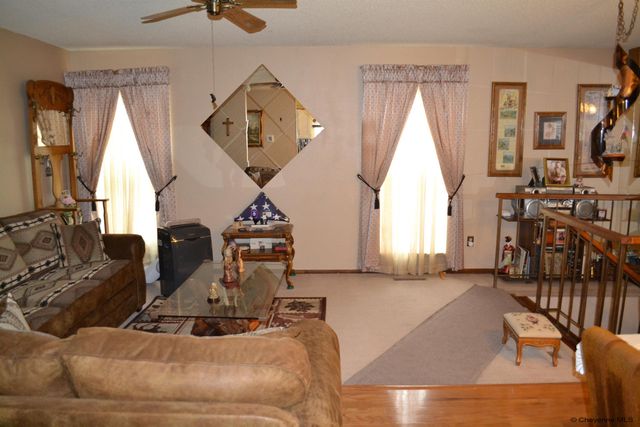 4005 VAN BUREN AVE, Cheyenne, WY 82001