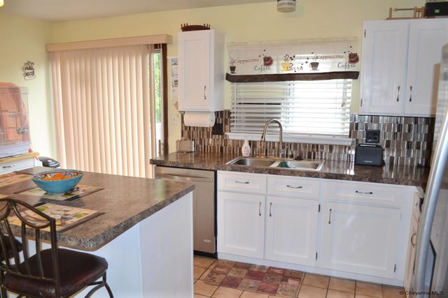 4005 VAN BUREN AVE, Cheyenne, WY 82001