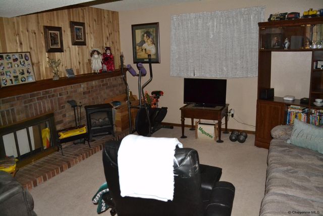 4005 VAN BUREN AVE, Cheyenne, WY 82001