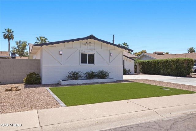 8649 E STARLIGHT Way, Scottsdale, AZ 85250