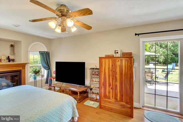 39 N PHEASANT WAY, Abbottstown, PA 17301