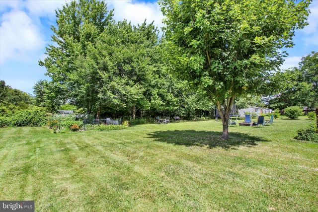 39 N PHEASANT WAY, Abbottstown, PA 17301