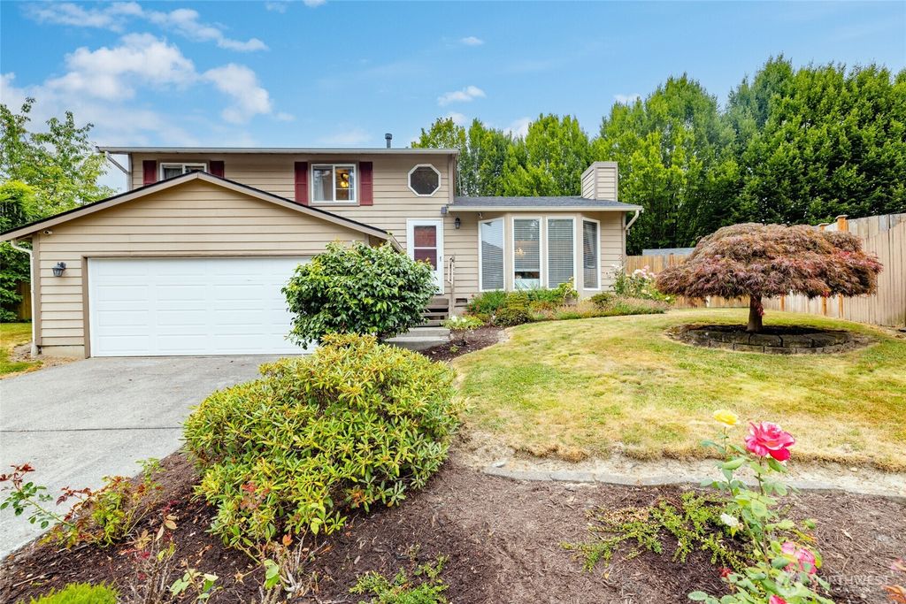 7103 Church Creek Circle NW, Stanwood, WA 98292