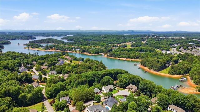 2723 Inglewood Drive, Gainesville, GA 30504