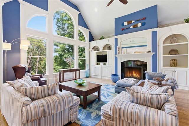 2723 Inglewood Drive, Gainesville, GA 30504
