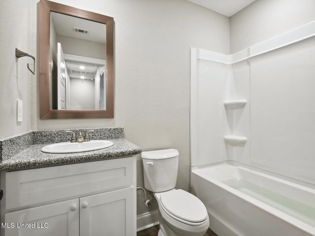 13522 Dee Avenue, Gulfport, MS 39503