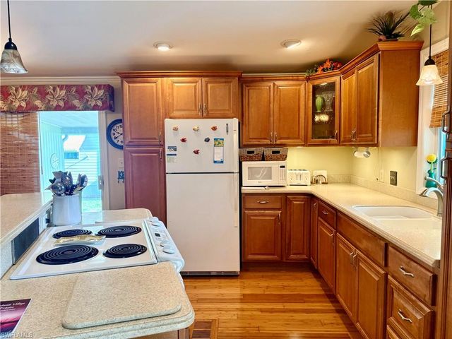 3157 Orchard DR, North Fort Myers, FL 33917