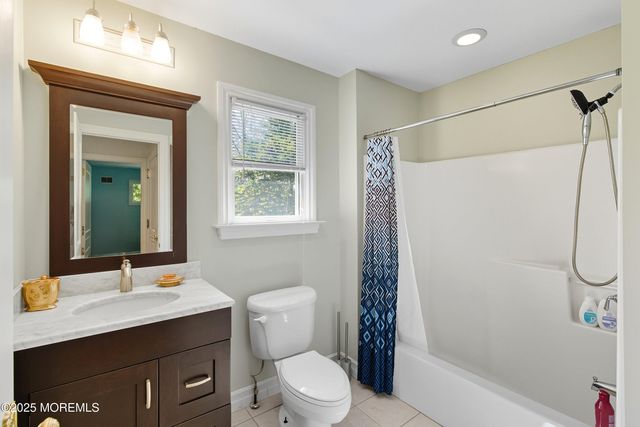 102 Colts Neck Road, Farmingdale, NJ 07727