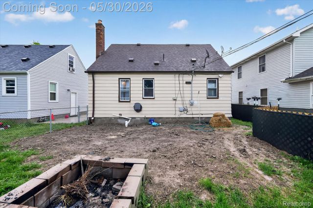 4048 Niagara Street, Wayne, MI 48184