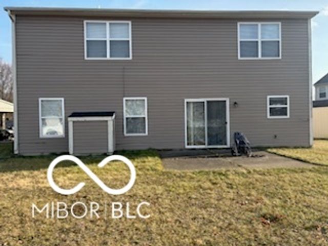 1852 Brook Crossing Court, Indianapolis, IN 46229