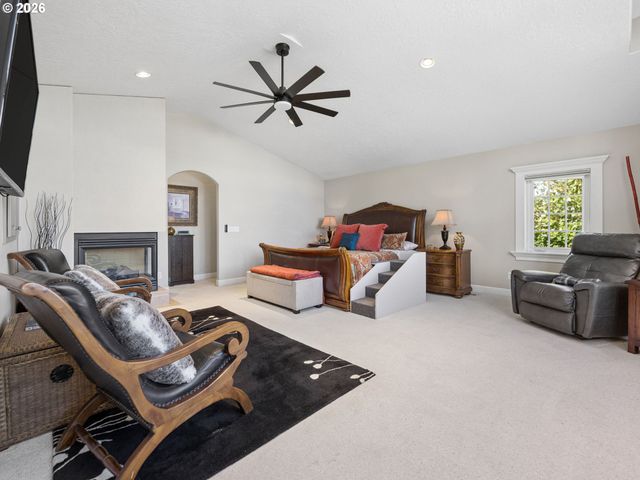 37950 Se JONSRUD Ln, Sandy, OR 97055