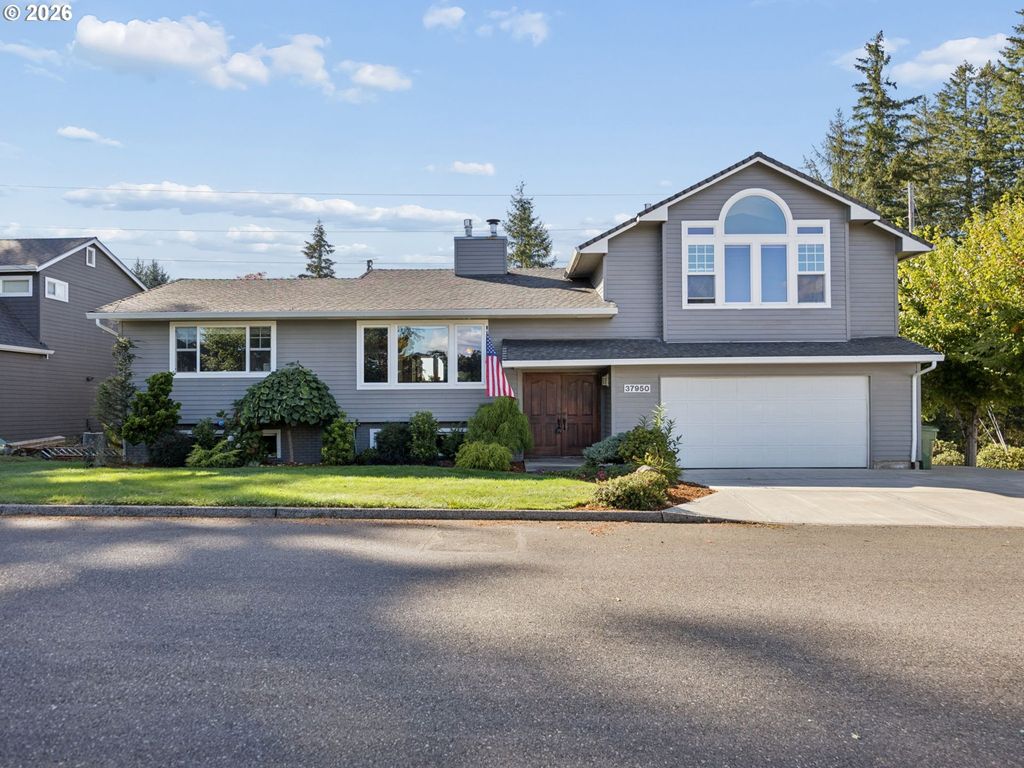 37950 Se JONSRUD Ln, Sandy, OR 97055
