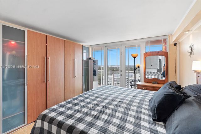 1351 NE Miami Gardens Dr PH15E, Miami, FL 33179