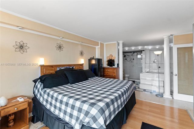 1351 NE Miami Gardens Dr PH15E, Miami, FL 33179