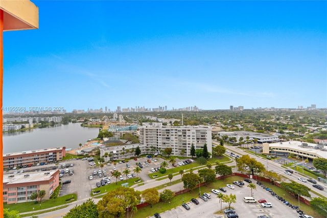 1351 NE Miami Gardens Dr PH15E, Miami, FL 33179