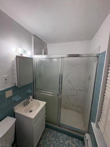 704 North Broad St. 6D D, Elizabeth City, NJ 07208