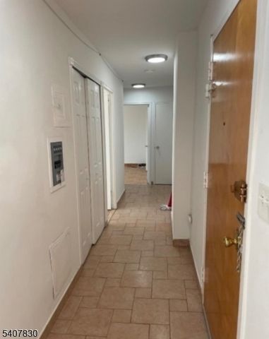 704 North Broad St. 6D D, Elizabeth City, NJ 07208