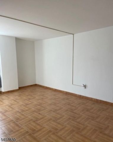 704 North Broad St. 6D D, Elizabeth City, NJ 07208