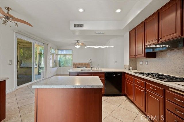 30536 Covecrest Cir, Menifee, CA 92584