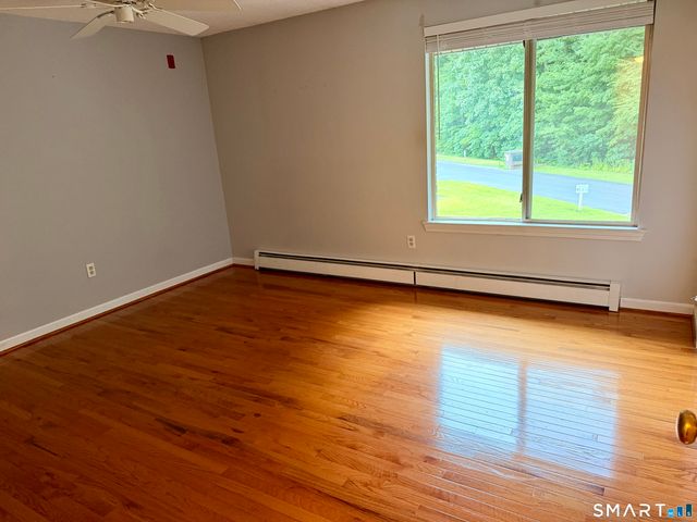 22 Amato Drive C, South Windsor, CT 06074
