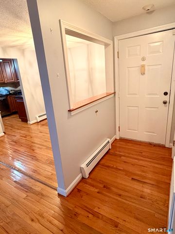 22 Amato Drive C, South Windsor, CT 06074